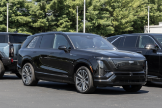 Cadillac vistiq