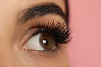 Eye