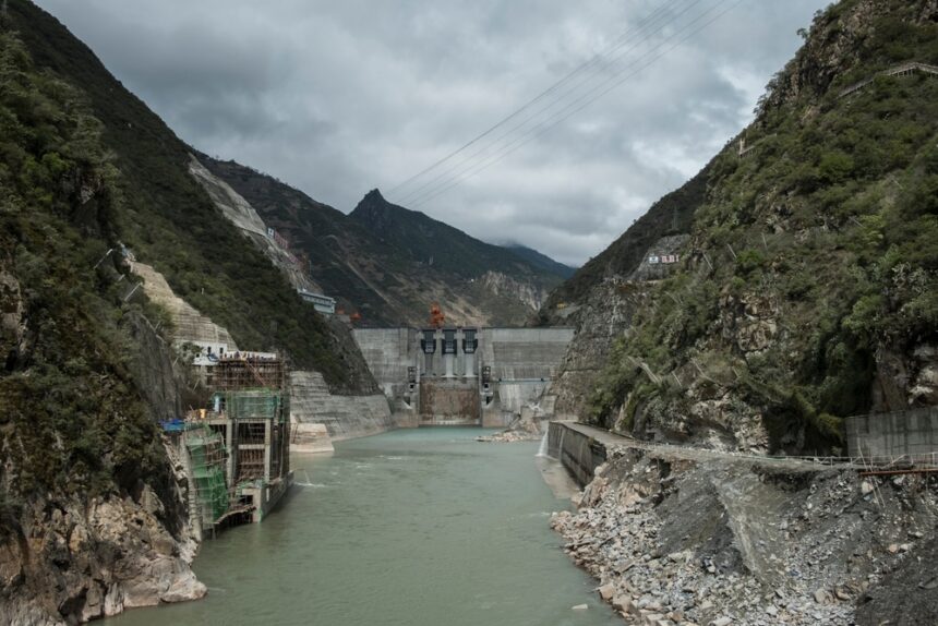 dam